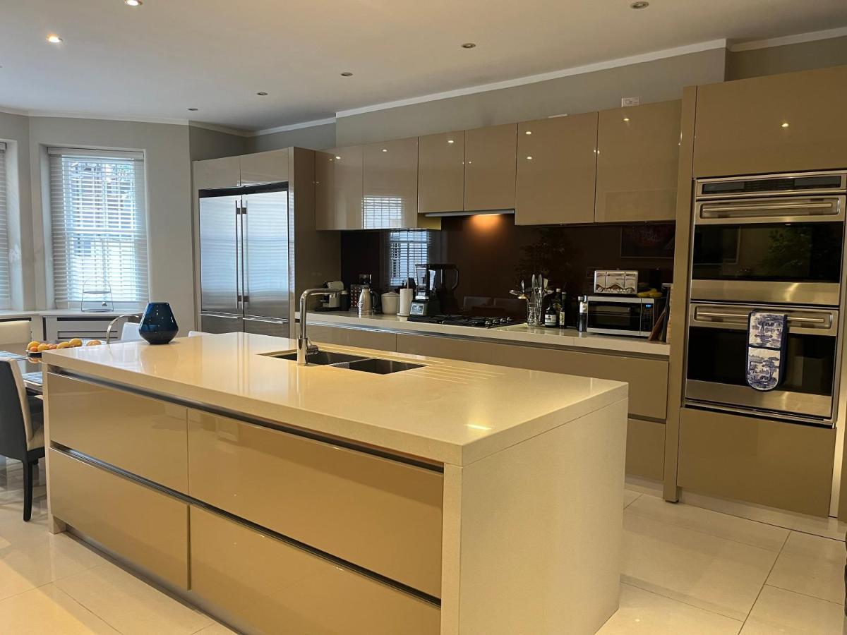 Mansion Queensberry 런던 외부 사진